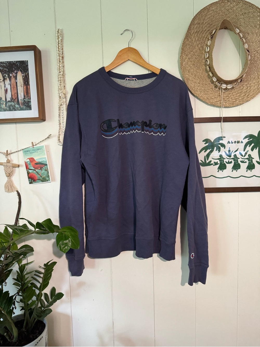 Champion Men's Dark Navy Crewneck Sweatshirt with Script Logo